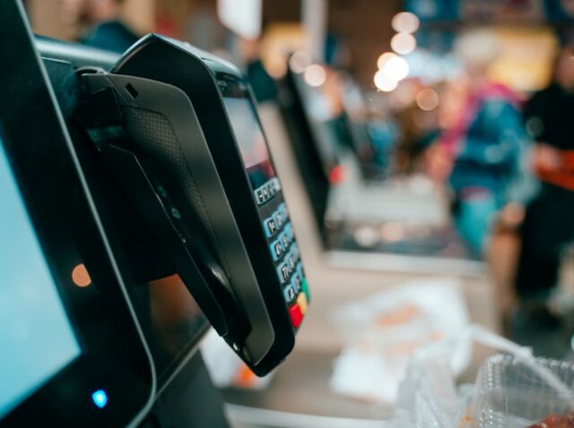 pos-terminal-shop-ready-work (2)